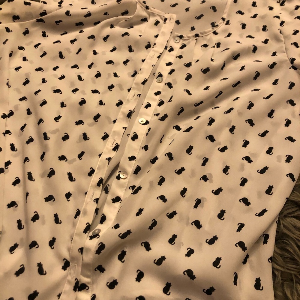 Cat blouse - Picture 3 of 3